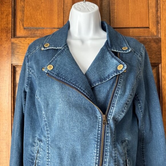 Isaac Mizrahi Live! Denim Jacket Size 6 - Picture 2 of 13